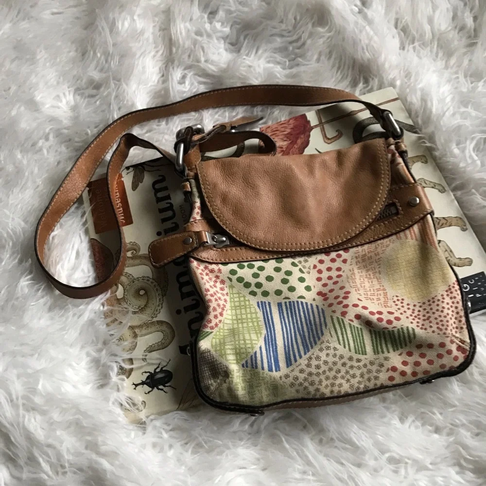 FOSSIL VINTAGE Multicolor‎ Canvas & Tan Leather Crossbody Bag